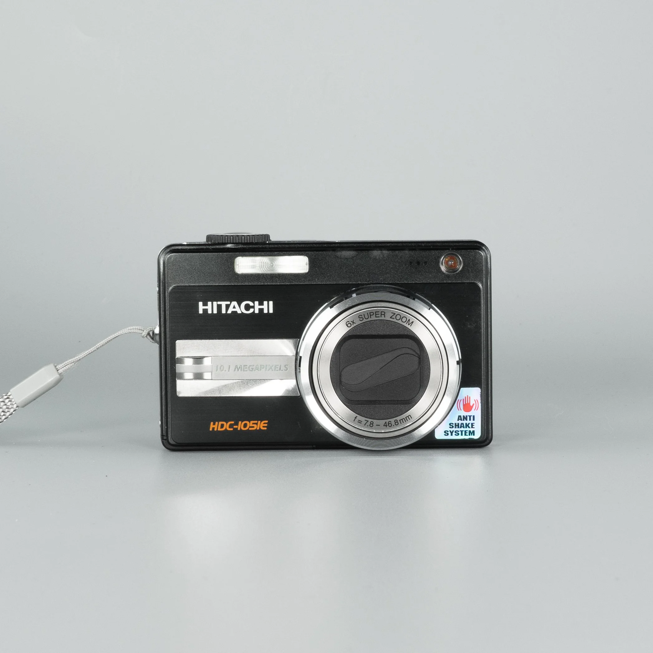 Hitachi HDC-1051E — LensFayre Hitachi HDC-1051E — LensFayre